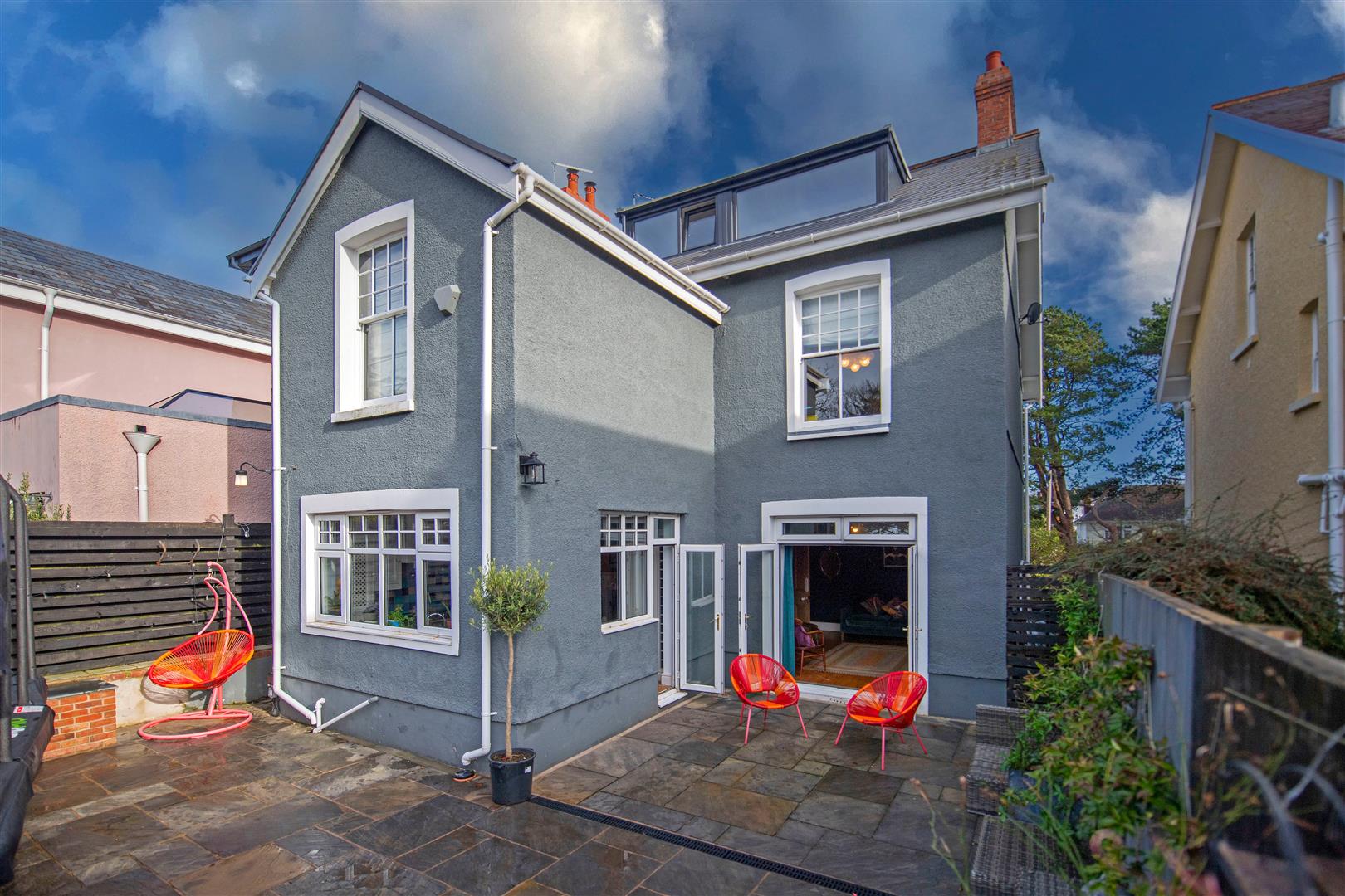 8 Brynfield Road, Langland, Swansea, SA3 4SX